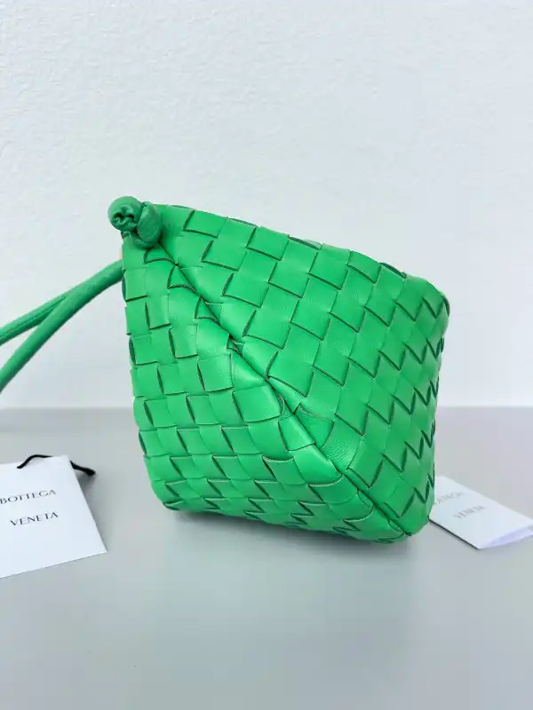 Frstbag ru BOTTEGA VENETA Turn