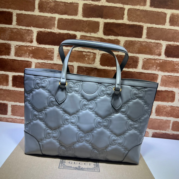 HOT SALE GUCCI GG matelassé leather medium tote