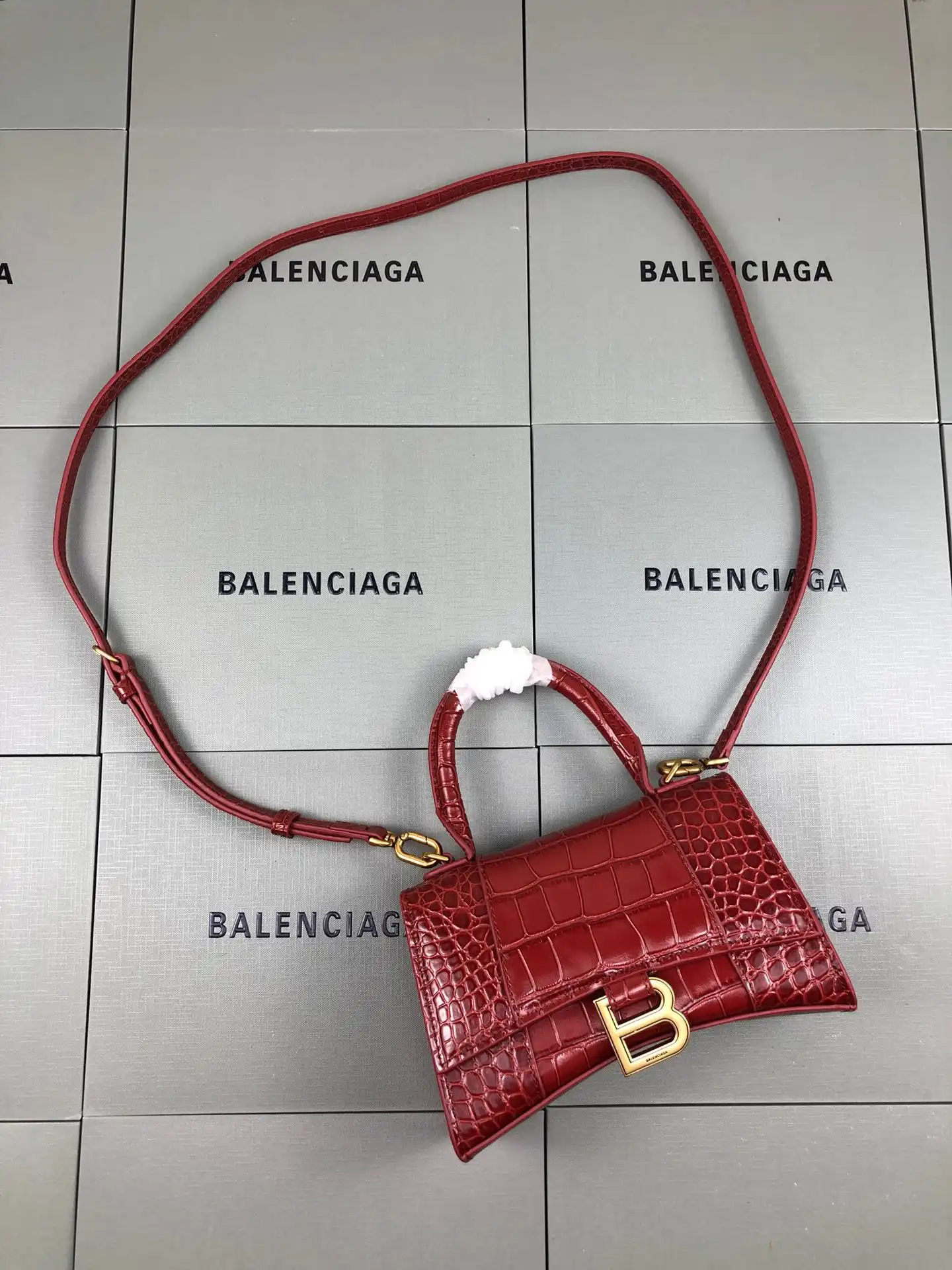 BALENCIAGA HOURGLASS