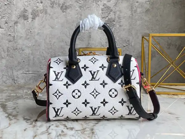 Firstbag Ru Louis Vuitton SPEEDY BANDOULIÈRE 20