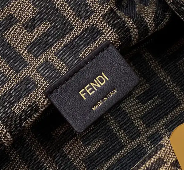 FENDI FIRST-32.5-15-23.5cm