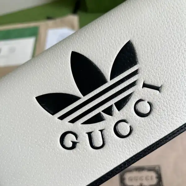 Adidas x Gucci wallet with chain