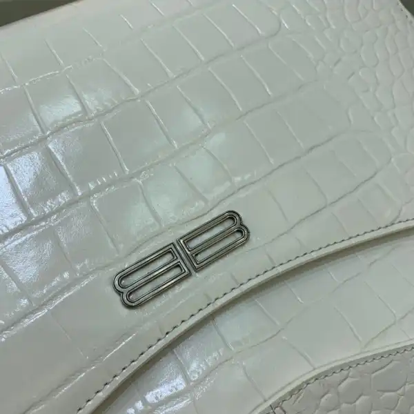 BALENCIAGA WOMEN'S XX MEDIUM FLAP BAG