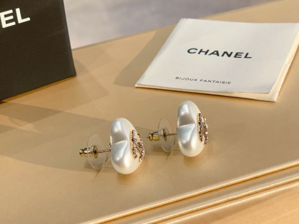 CL EARRINGS