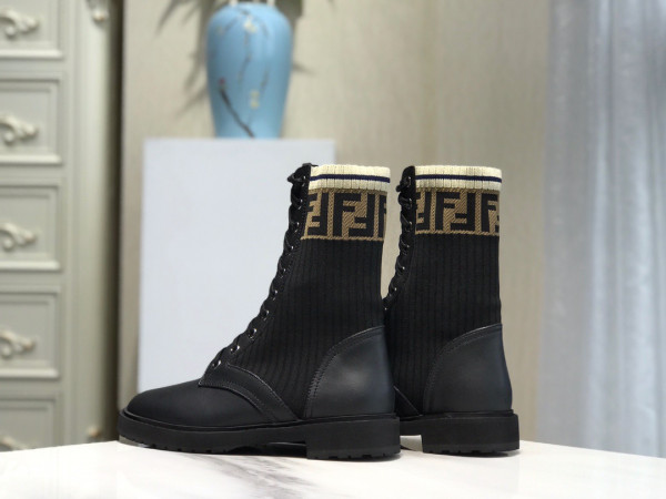 HOT SALE FENDI ANKLE BOOTS