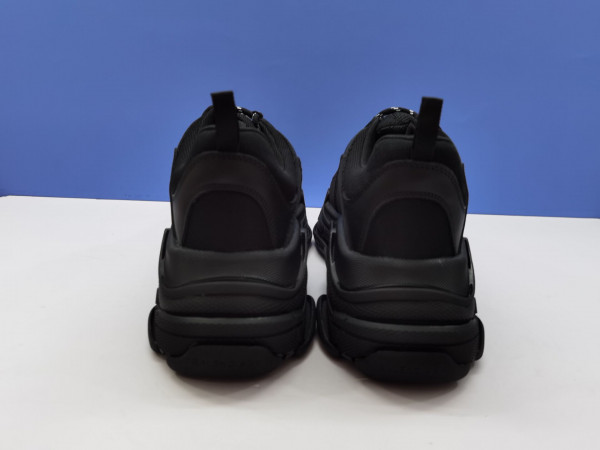 [FREE SHIPPING] BALENCIAGA TRIPLE S