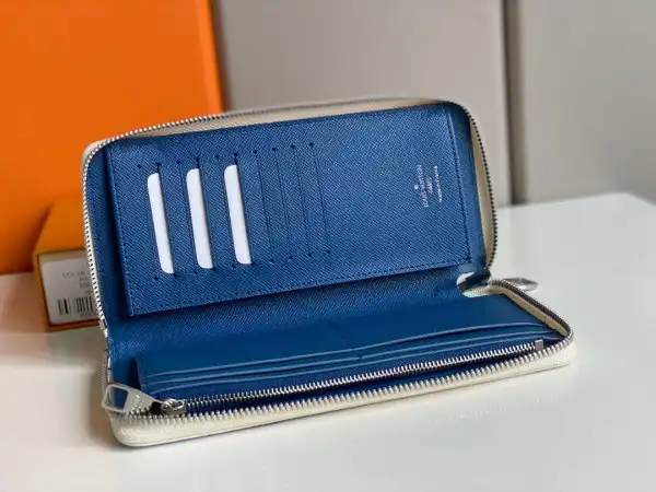 Affordable LOUIS VUITTON ZIPPY WALLET