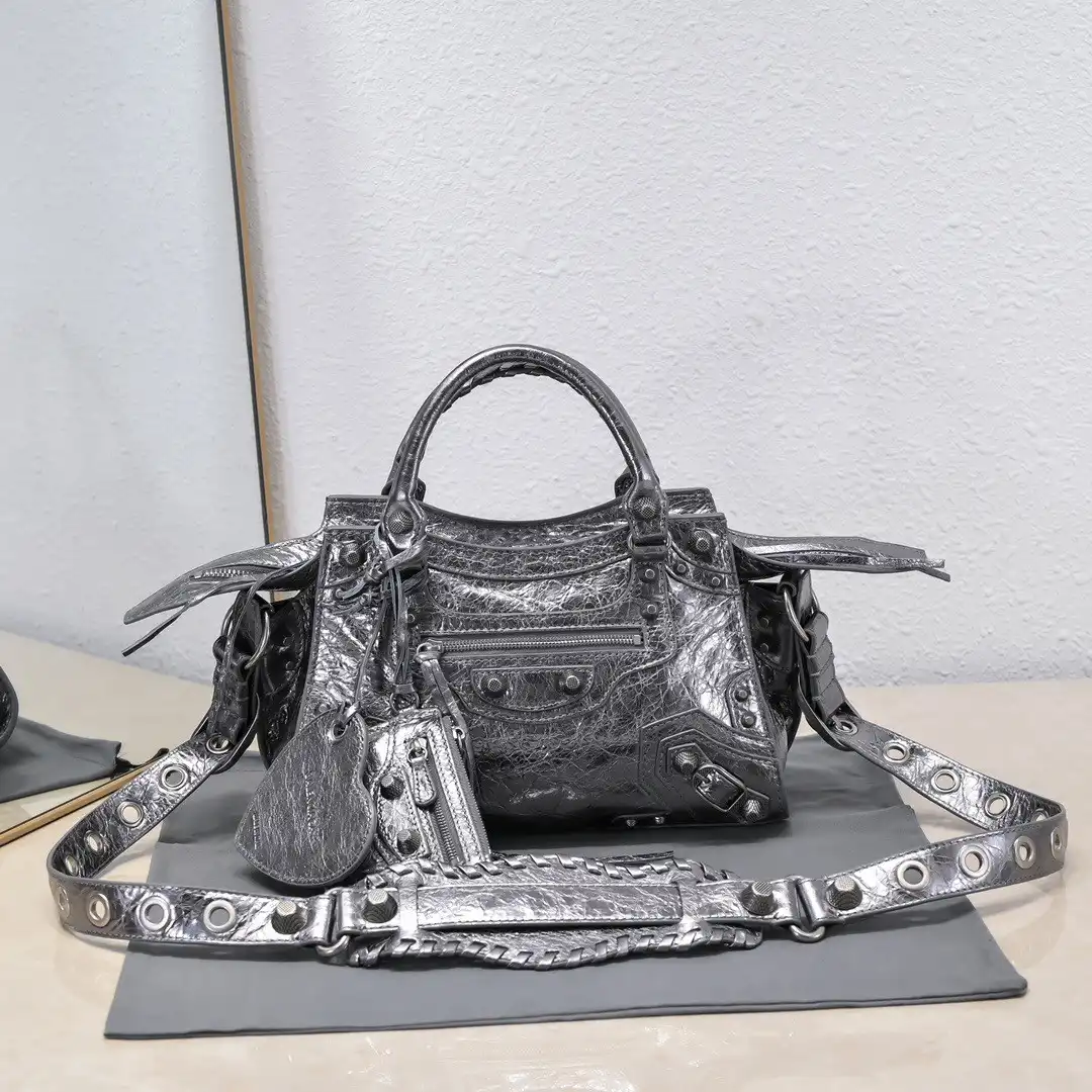 BALENCIAGA NEO CAGOLE XS HANDBAG