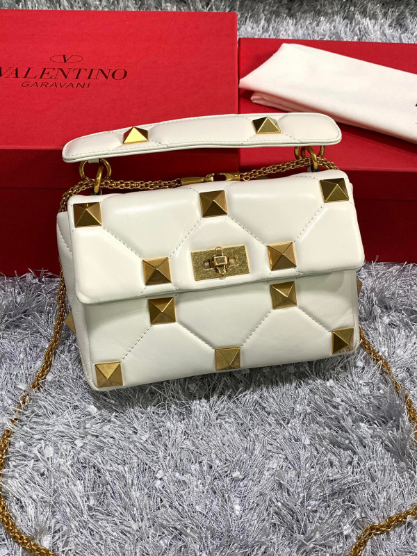 HOT SALE VALENTINO MEDIUM ROMAN STUD THE SHOULDER BAG