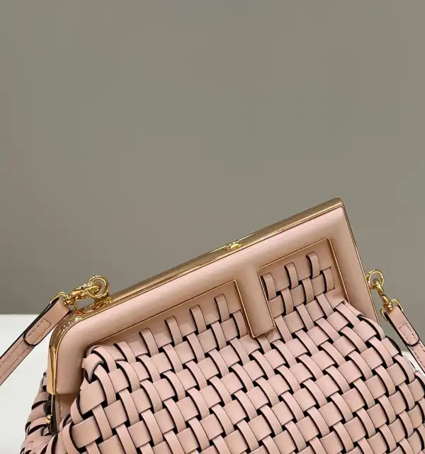 Yupoo bagsoffer FENDI FIRST-32.5-15-23.5cm