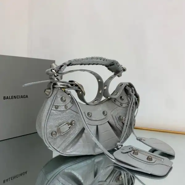 BALENCIAGA WOMEN'S LE CAGOLE XS SHOULDER BAG