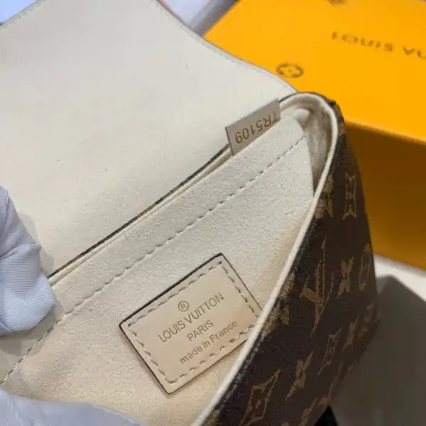 Cheap LOUIS VUITTON LOCKY BB