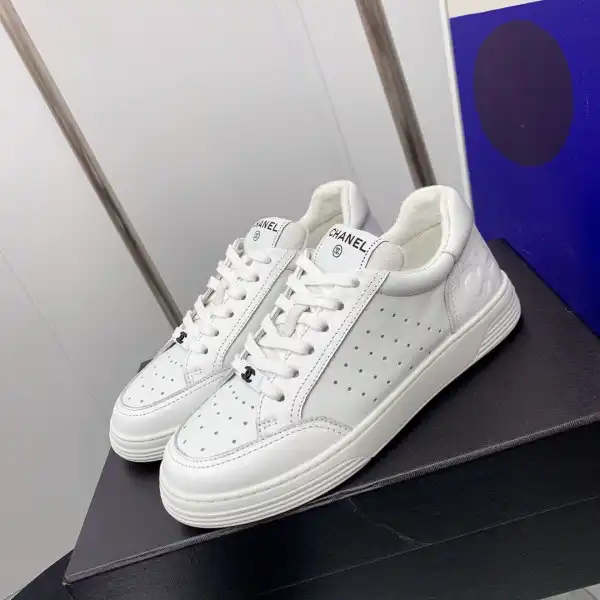 First Bag Ru CHANEL SNEAKER