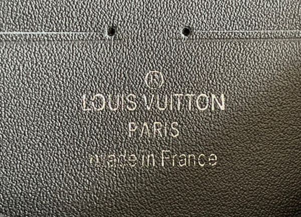 HOT SALE LOUIS VUITTON S LOCK A4 POUCH