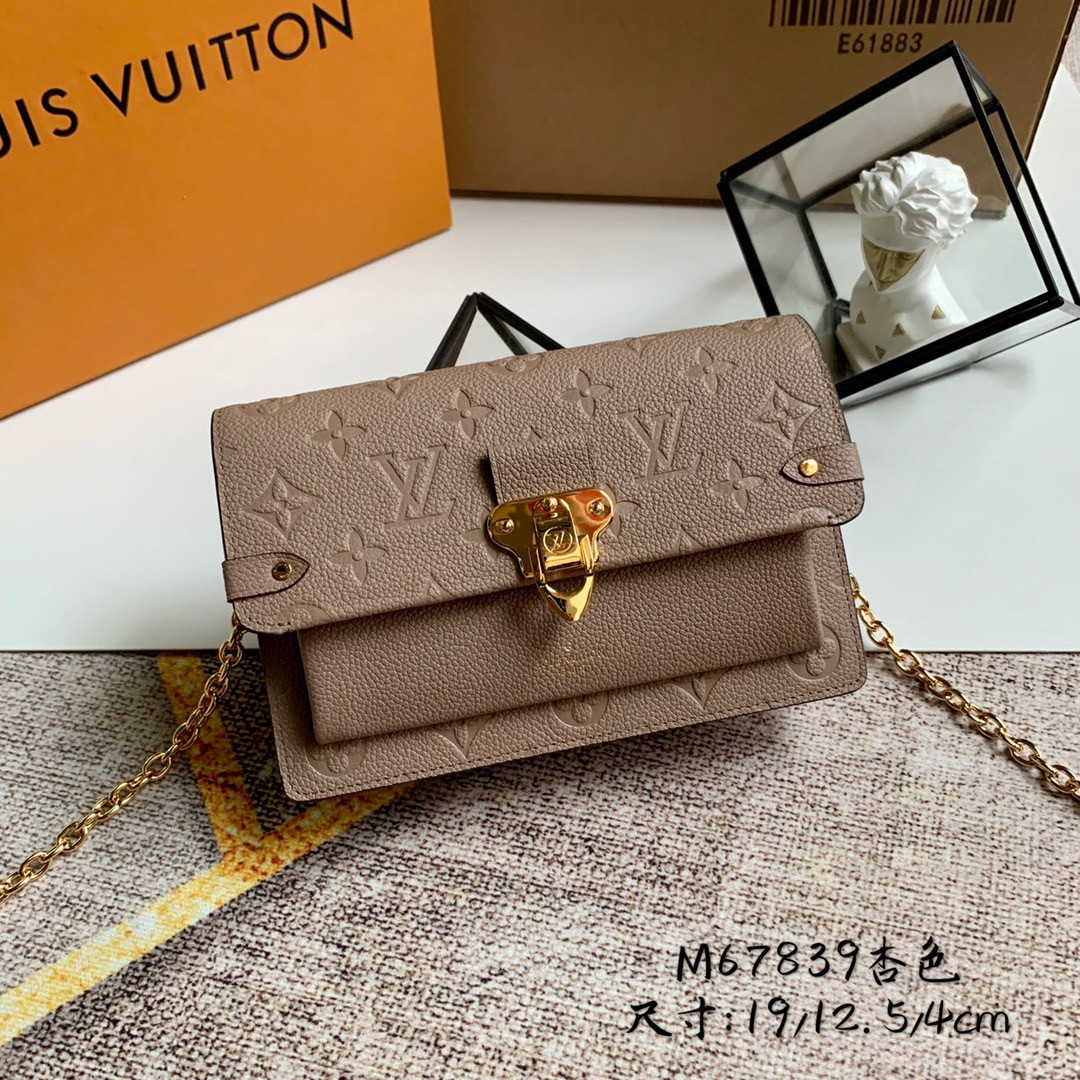 LOUIS VUITTON VAVIN CHAIN WALLET