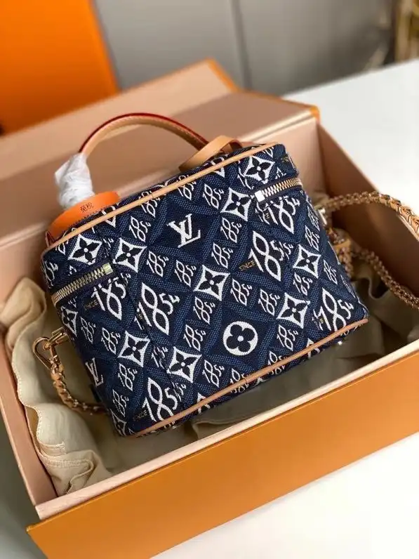 Aaa replica ru LOUIS VUITTON SINCE 1854 VANITY PM