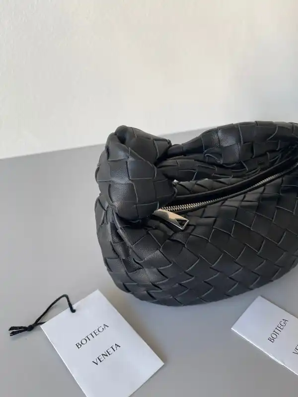 Yupoo bagsoffer BOTTEGA VENETA MINI JODIE