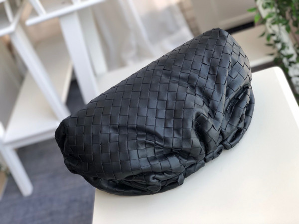 HOT SALE BOTTEGA VENETA Pouch