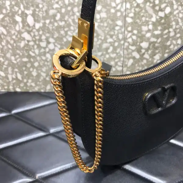 Frstbag ru VALENTINO VSLING HOBO BAG