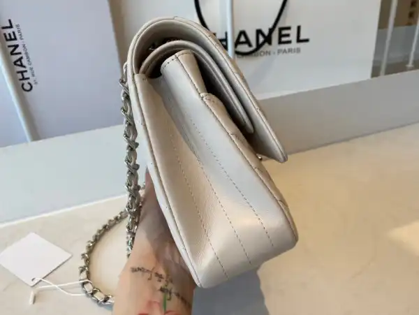 CHANEL FLAP BAG LAMBSKIN