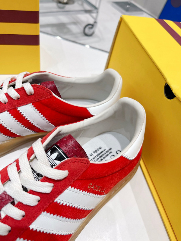 HOT SALE Adidas x Gucci women's Gazelle sneaker