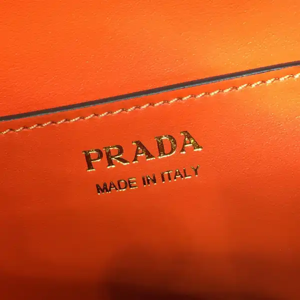 Firstbag Ru PRADA Saffiano Leather Bucket Bag