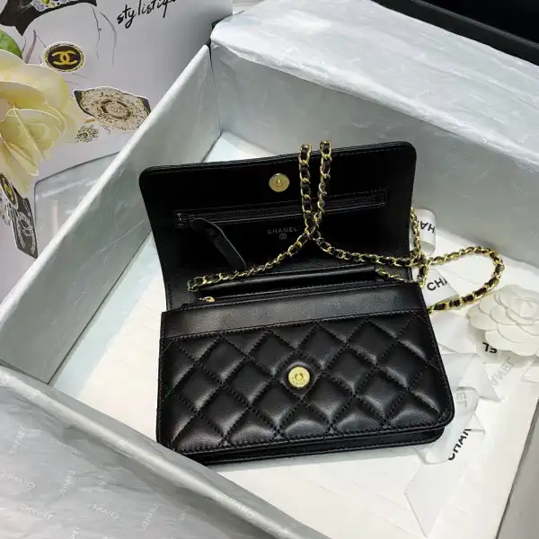 CHANEL WALLET