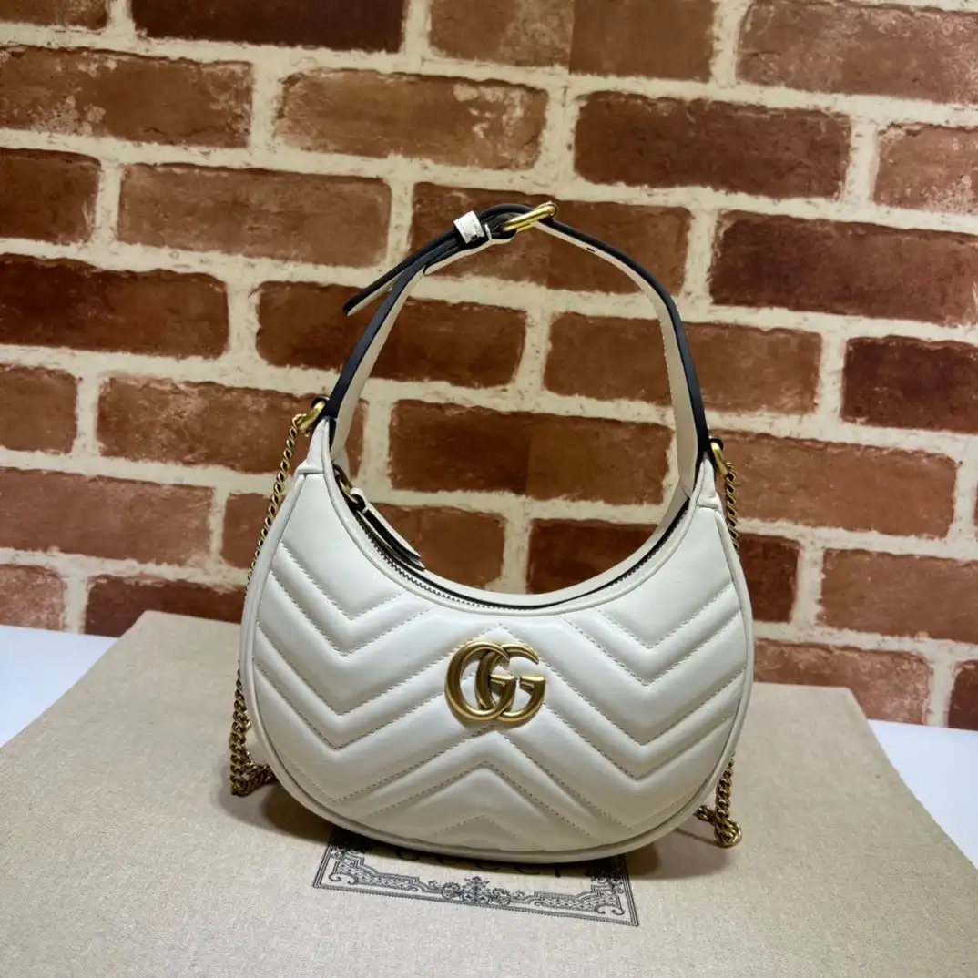 Frstbag ru GUCCI GG Marmont half-moon-shaped mini bag