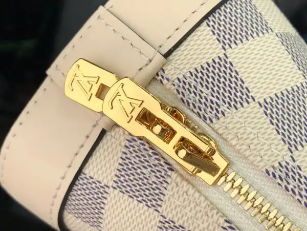 Louis Vuitton ALMA BB