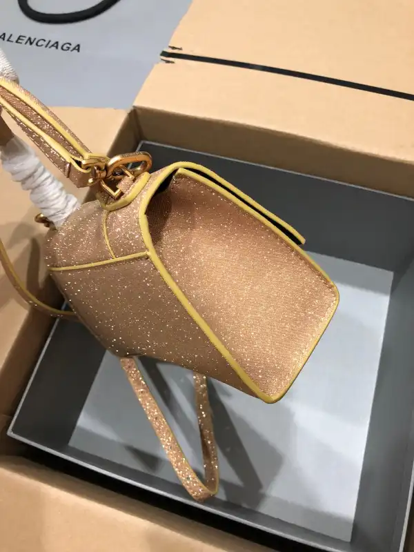 Frstbag ru BALENCIAGA HOURGLASS