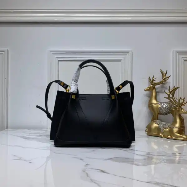 Frstbag ru VALENTINO GARAVANI ESCAPE TOTE BAG