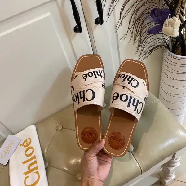 Frstbag ru CHLOÉ woody flat mule