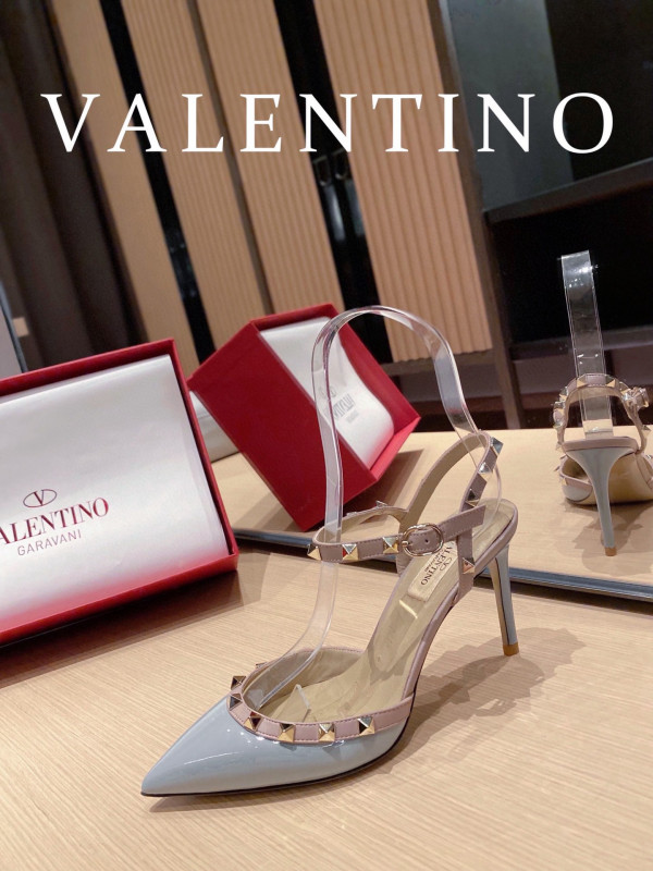 HOT SALE VALENTINO ROCKSTUD SANDAL