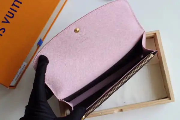 Affordable Louis Vuitton Emilie Wallet