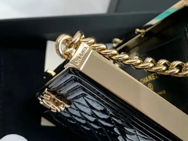 CHANEL BOY MINAUDIERE