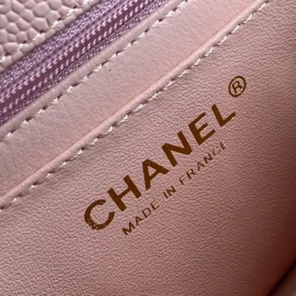 CHANEL FLAP BAG 20CM