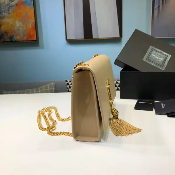 YSL KATE MEDIUM