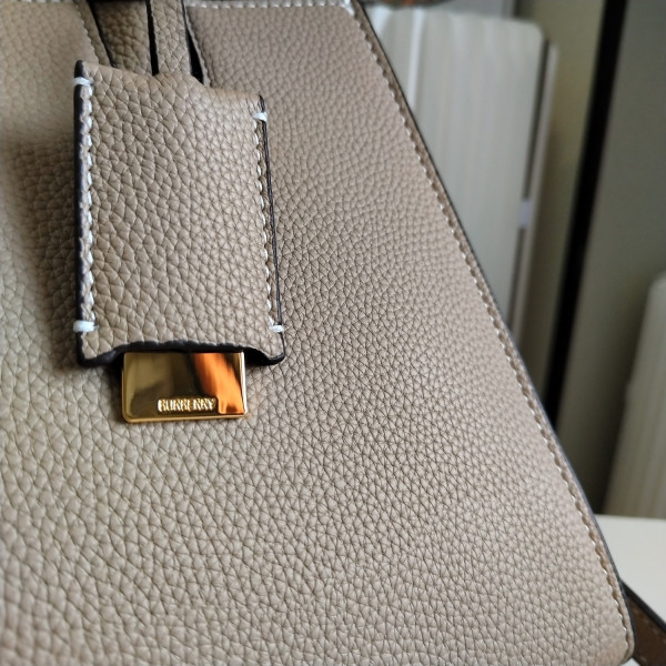 HOT SALE BURBERRY Small Frances Bag