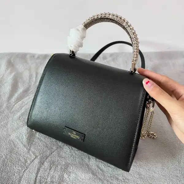 VALENTINO SMALL VSLING GRAINY CALFSKIN HANDBAG