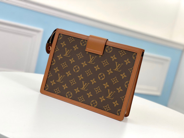 HOT SALE LOUIS VUITTON CLUTCH