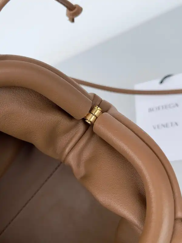 BOTTEGA VENETA MINI POUCH