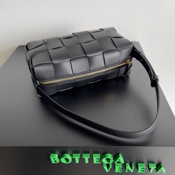 HOT SALE BOTTEGA VENETA BRICK CASSETTE