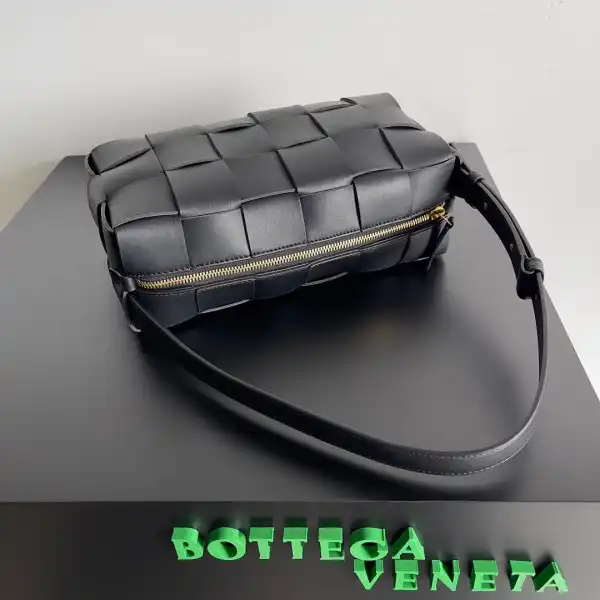 BOTTEGA VENETA BRICK CASSETTE