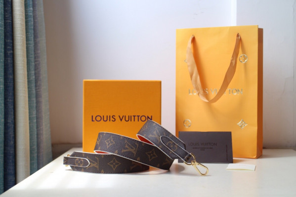 HOT SALE LOUIS VUITTON MONOGRAM STRAP