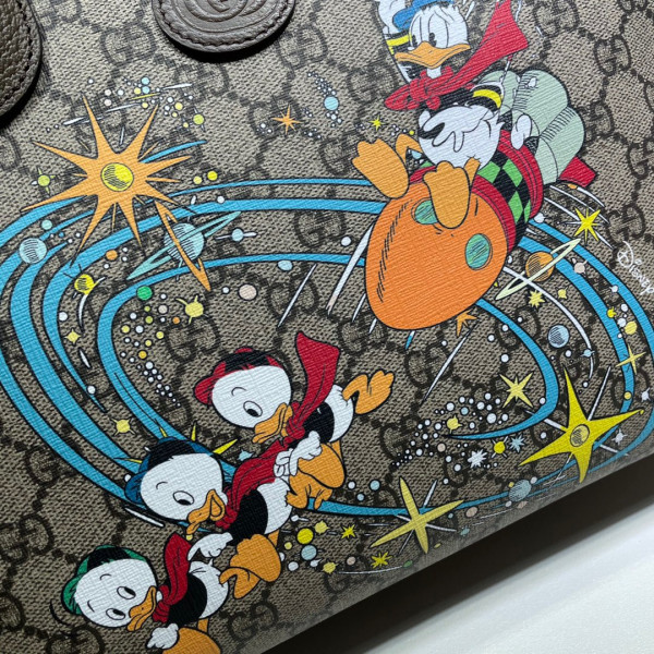 HOT SALE Disney x Gucci Donald Duck tote bag