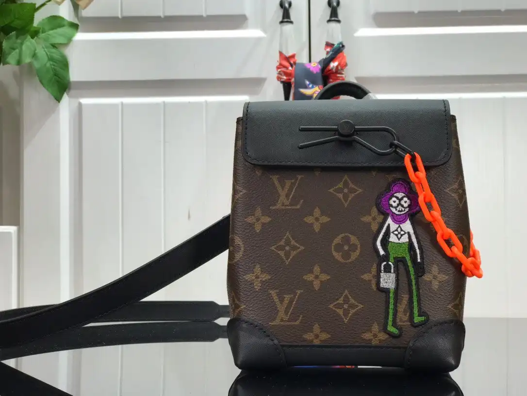 Frstbag ru LOUIS VUITTON STEAMER XS