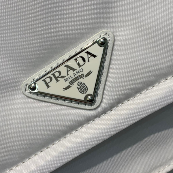 HOT SALE PRADA Small padded Re-Nylon shoulder bag