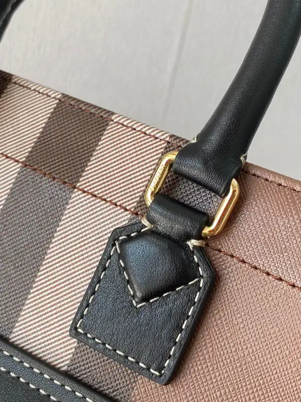 Frstbag ru BURBERRY Mini Freya TOTE