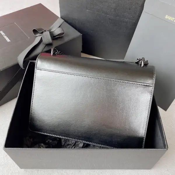 YSL SUNSET MEDIUM