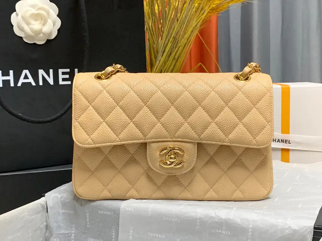 Firstbag Ru CHANEL FLAP BAG 23CM